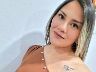 LunaArdiente's European live cam models Profile Image